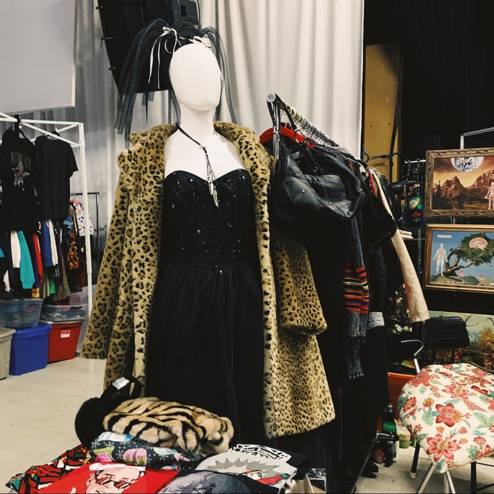 PUNK ROCK FLEA MARKET SEATTLE